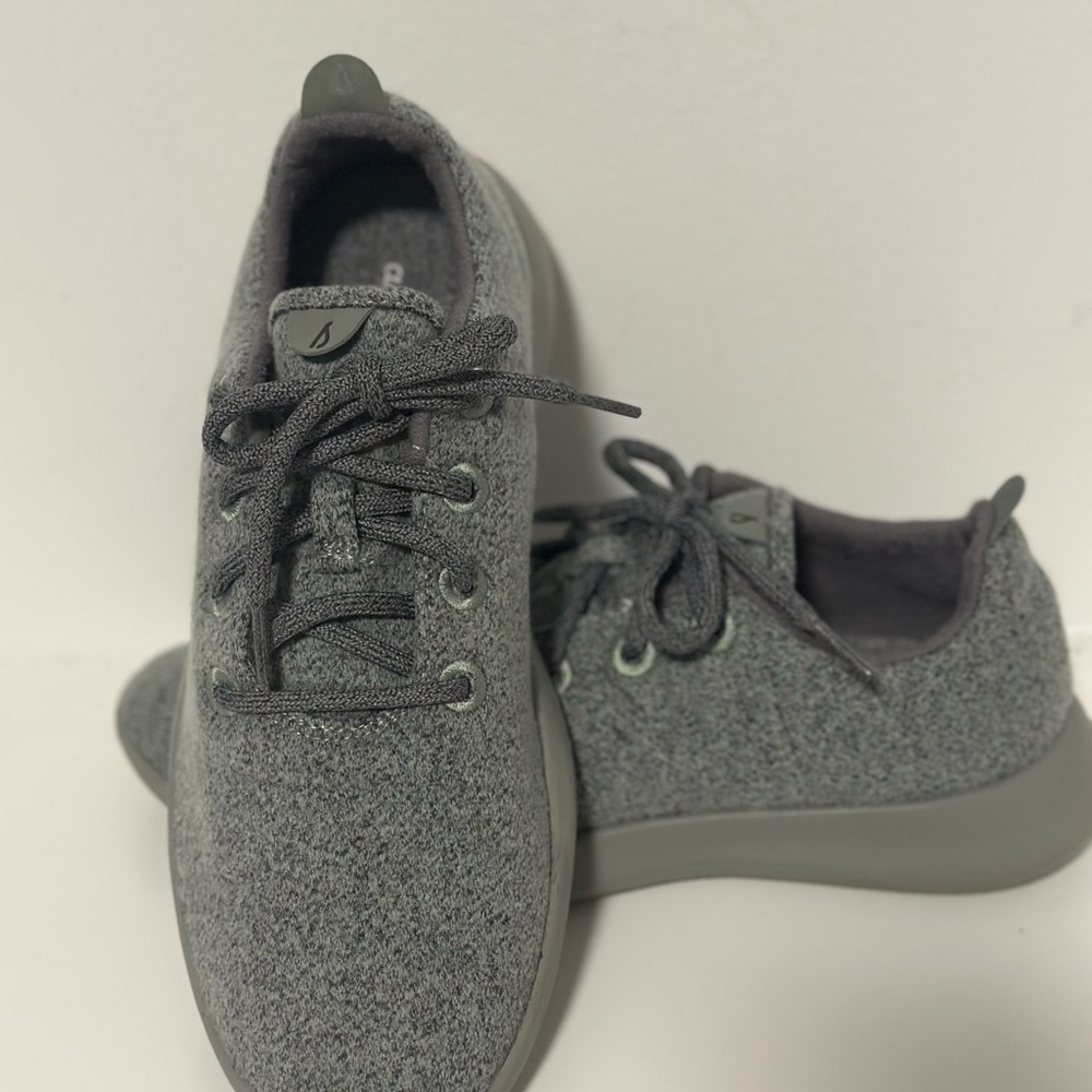 Allbirds Women's Grey Wool Running Shoe size 11